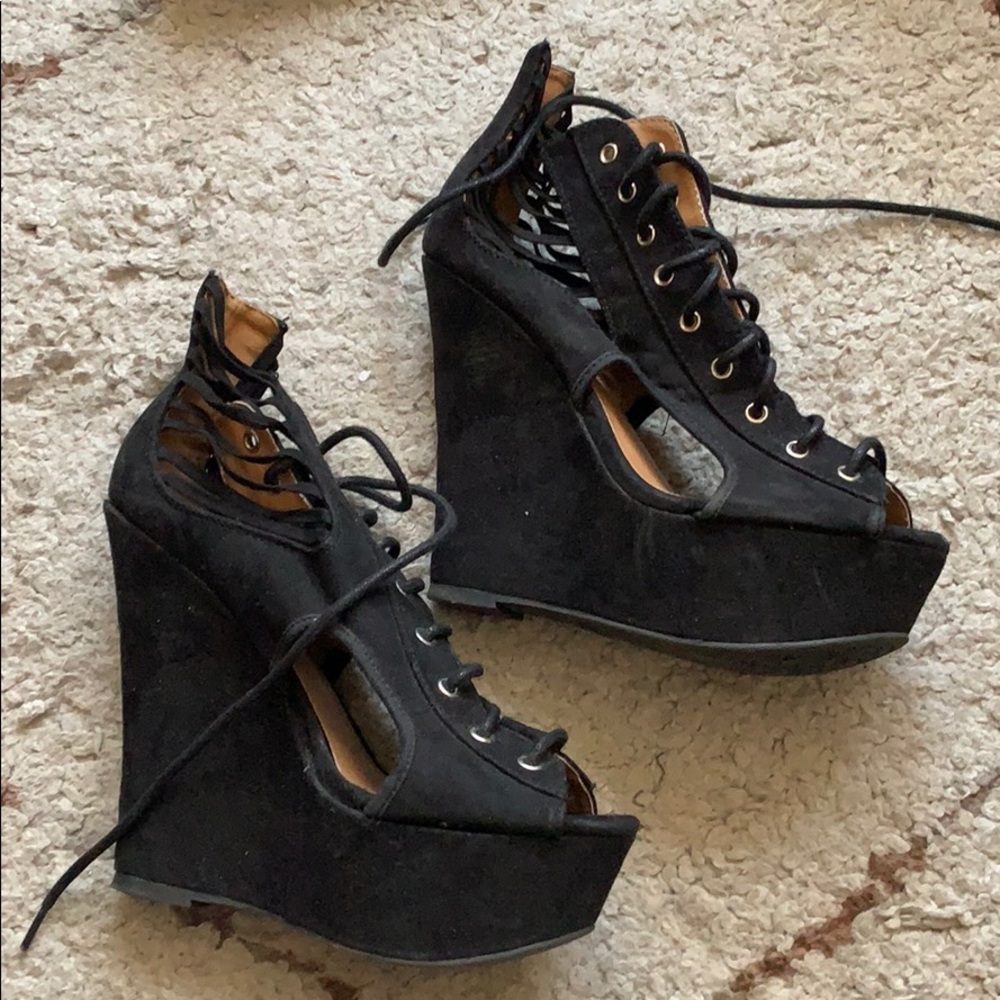 Lace up wedge